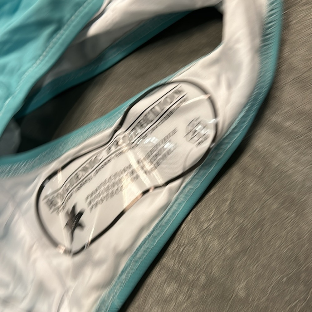 Cache Coeur Light Blue One Piece - Picture 4 of 4